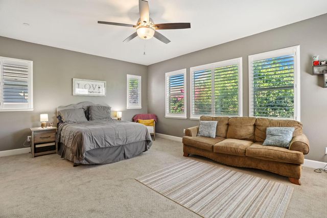 185 Jubilee Ln, Lodi, CA 95242
