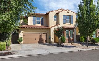 185 Jubilee Ln, Lodi, CA 95242