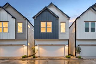 1906 Luna Woods Lane, Houston, TX 77055