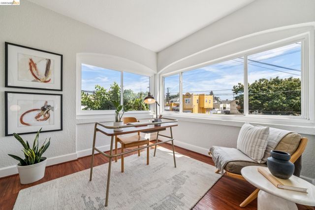 2229 21St Ave, Oakland, CA 94606