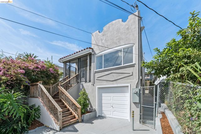 2229 21St Ave, Oakland, CA 94606