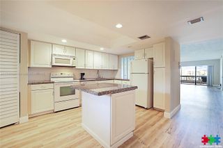 1036 Us Highway 1 216, North Palm Beach, FL 33408