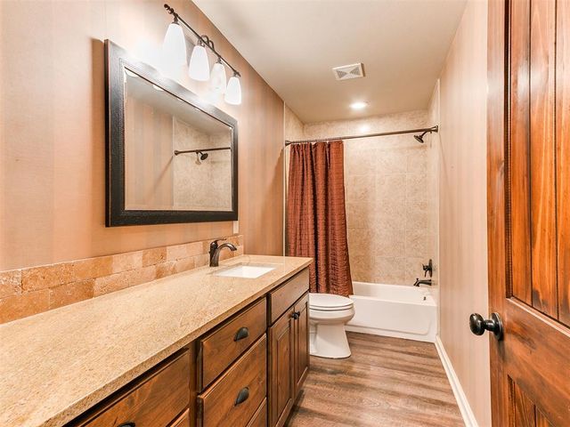 6213 Braniger Way, Oklahoma City, OK 73132