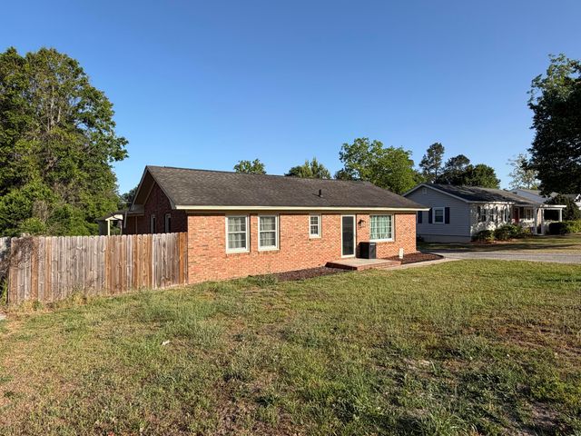 665 Reynolds Road, Barnwell, SC 29812