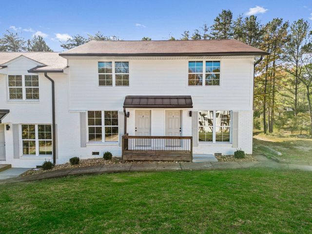 400 Gallery Lane C7, Hixson, TN 37343