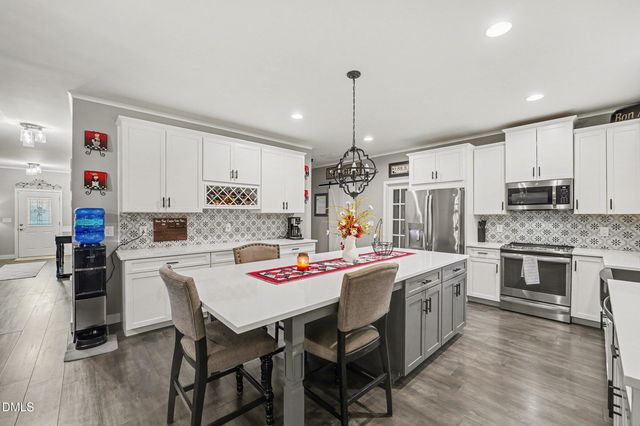 230 Oakton Ridge Place, Garner, NC 27529