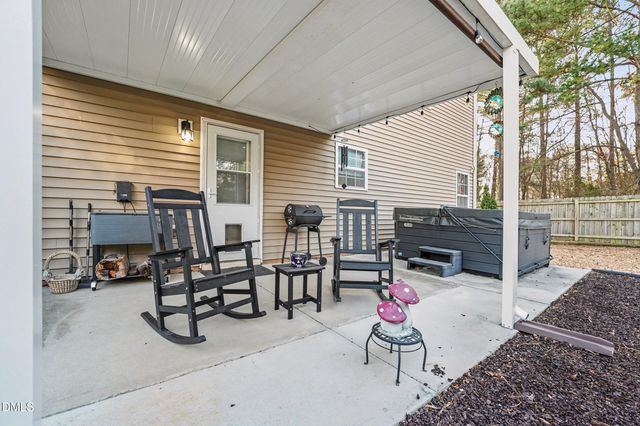 230 Oakton Ridge Place, Garner, NC 27529