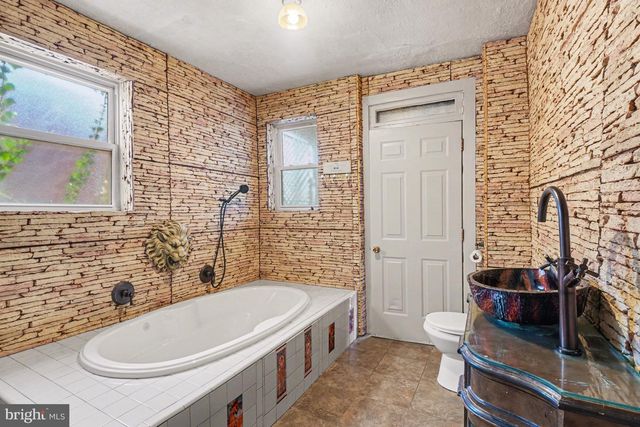 726 LEHMAN ST, Lebanon, PA 17046