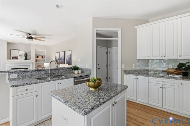 15919 Hampton Summit Dr, Chesterfield, VA 23832