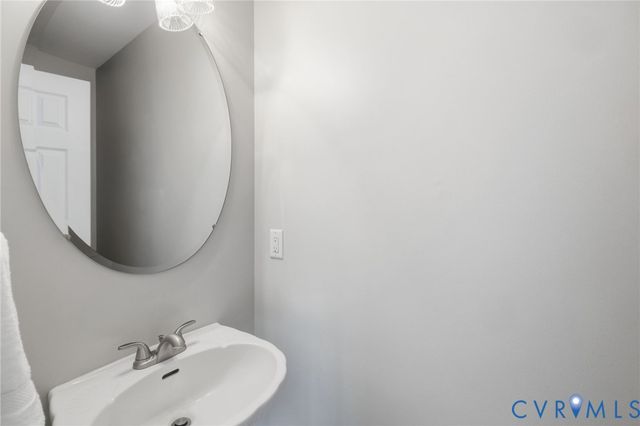 15919 Hampton Summit Dr, Chesterfield, VA 23832