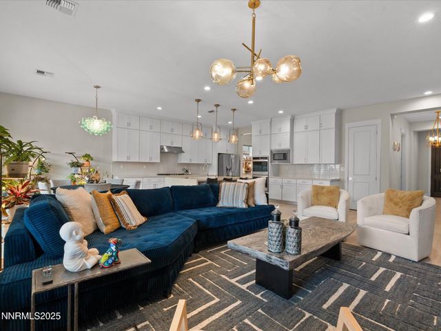 15026 Iron River Drive, Reno, NV 89521