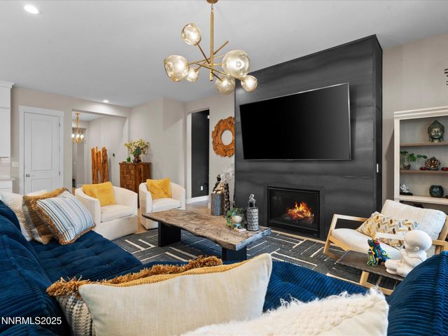 15026 Iron River Drive, Reno, NV 89521