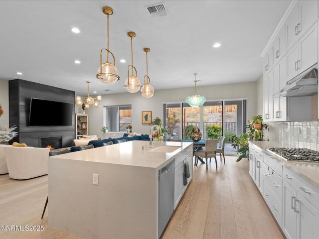 15026 Iron River Drive, Reno, NV 89521