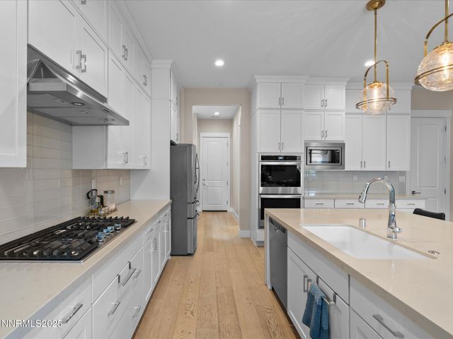 15026 Iron River Drive, Reno, NV 89521