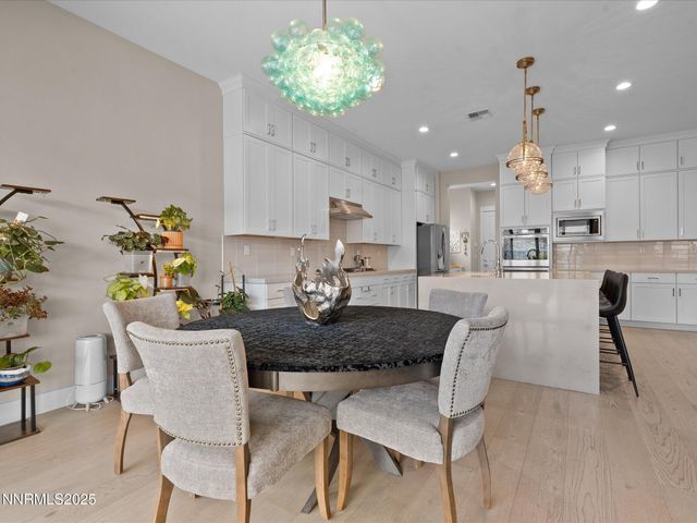 15026 Iron River Drive, Reno, NV 89521