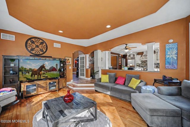 6 Carousel Court, Millstone, NJ 08510
