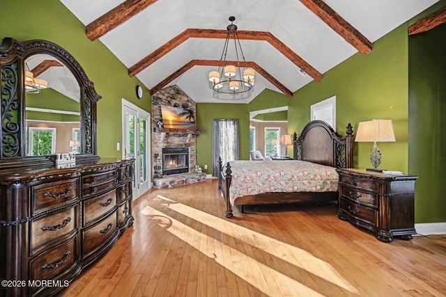 6 Carousel Court, Millstone, NJ 08510