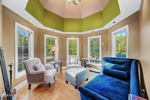 6 Carousel Court, Millstone, NJ 08510