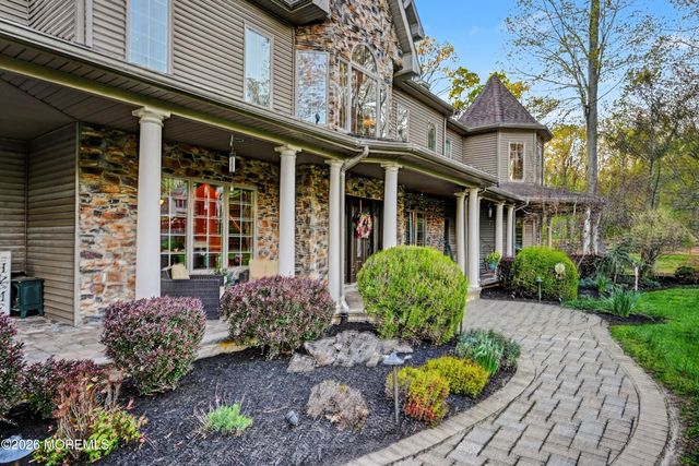 6 Carousel Court, Millstone, NJ 08510