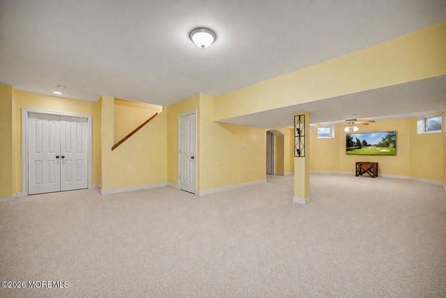 6 Carousel Court, Millstone, NJ 08510