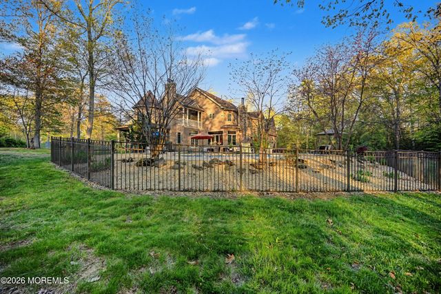 6 Carousel Court, Millstone, NJ 08510