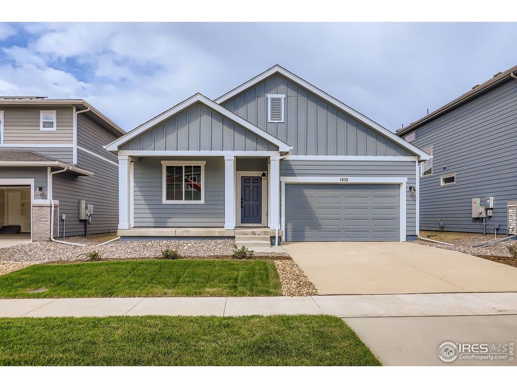 1832 Cord Grass Dr, Fort Collins, CO 80524