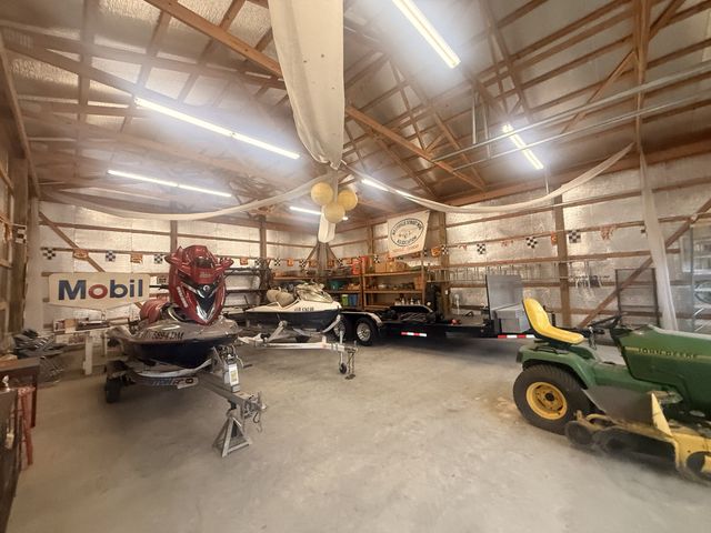 1041 Sandy Valley Rd, Hendersonville, TN 37075