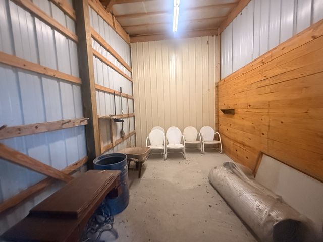 1041 Sandy Valley Rd, Hendersonville, TN 37075