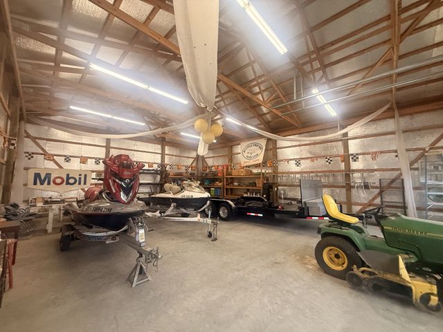 1041 Sandy Valley Rd, Hendersonville, TN 37075