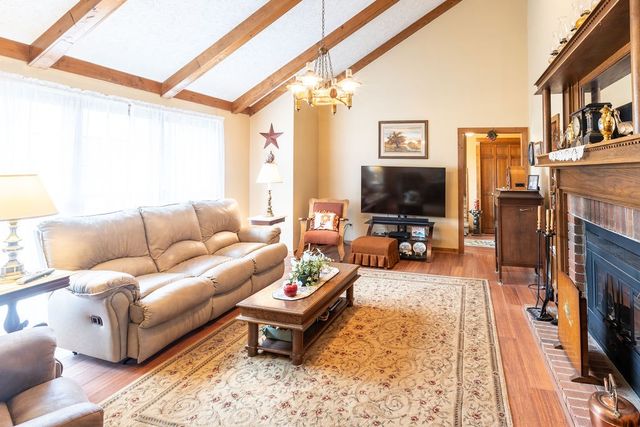 1041 Sandy Valley Rd, Hendersonville, TN 37075