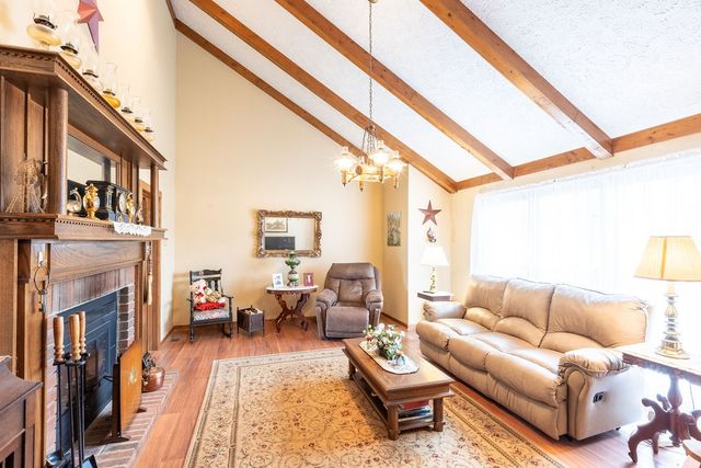 1041 Sandy Valley Rd, Hendersonville, TN 37075