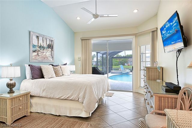 28900 Regis CT, Estero, FL 34134