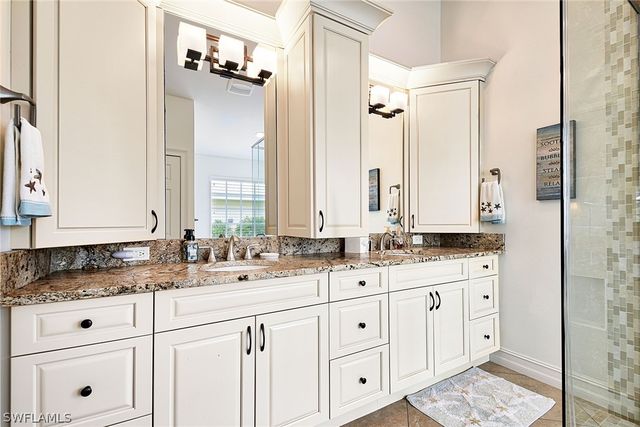 28900 Regis CT, Estero, FL 34134