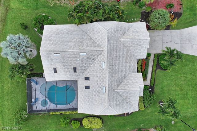 28900 Regis CT, Estero, FL 34134