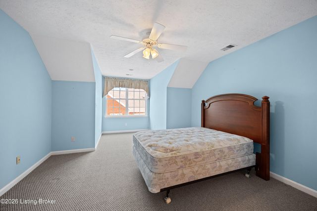 10450 Monticello Forest Cir, Jeffersontown, KY 40299