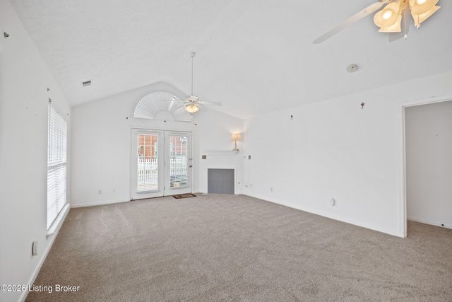 10450 Monticello Forest Cir, Jeffersontown, KY 40299