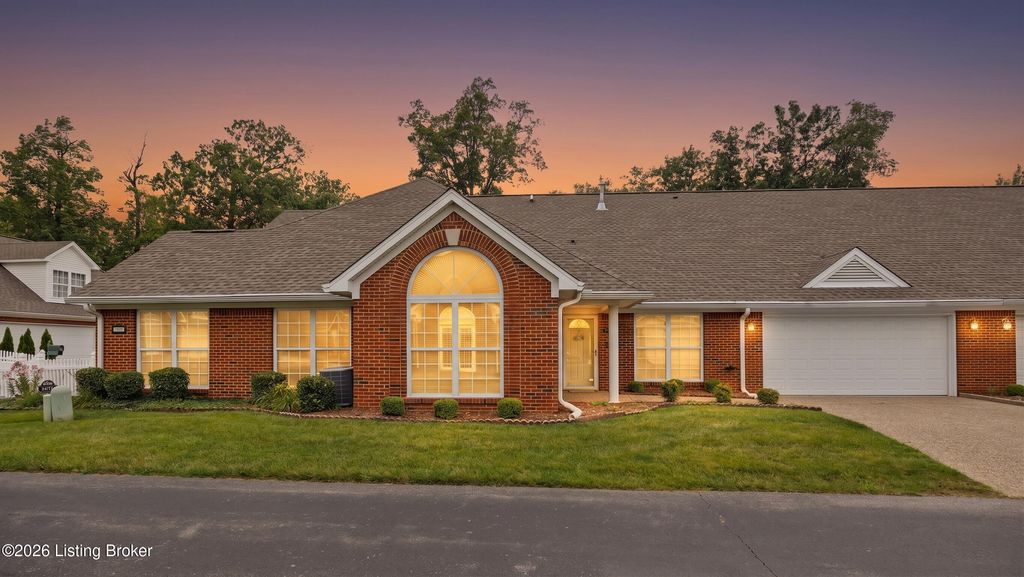 10450 Monticello Forest Cir, Jeffersontown, KY 40299