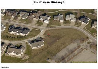 2933 Clubhouse Dr and 2935, Marion, IA 52302