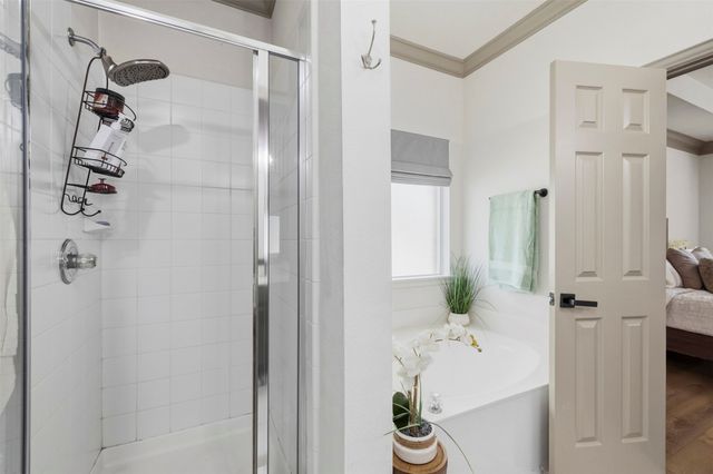 601 Cresthaven Drive, Mckinney, TX 75071