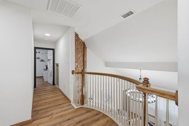 601 Cresthaven Drive, Mckinney, TX 75071