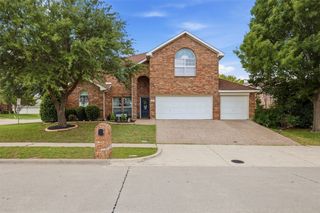 601 Cresthaven Drive, Mckinney, TX 75071