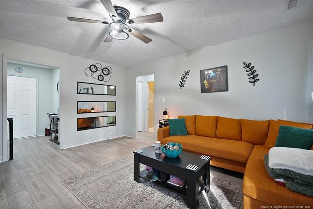 4303 Bridge Street, Hope Mills, NC 28348