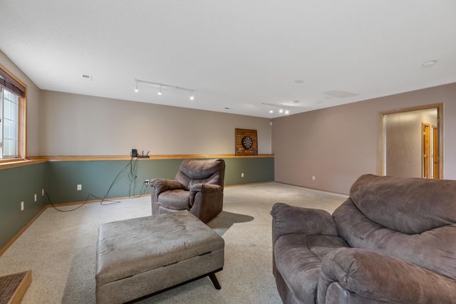 11401 W Lotus St, Wichita, KS 67209