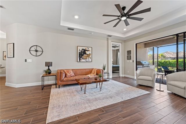 15197 Sacile ST, Naples, FL 34114