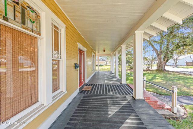 420 Berard Street, Breaux Bridge, LA 70517