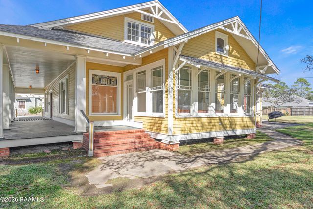 420 Berard Street, Breaux Bridge, LA 70517