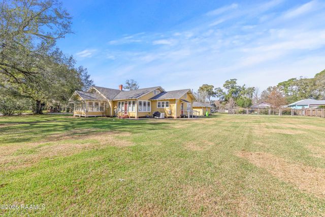 420 Berard Street, Breaux Bridge, LA 70517