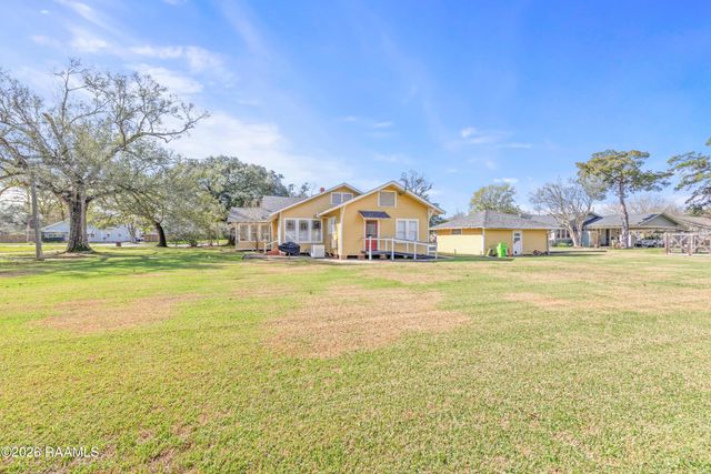 420 Berard Street, Breaux Bridge, LA 70517