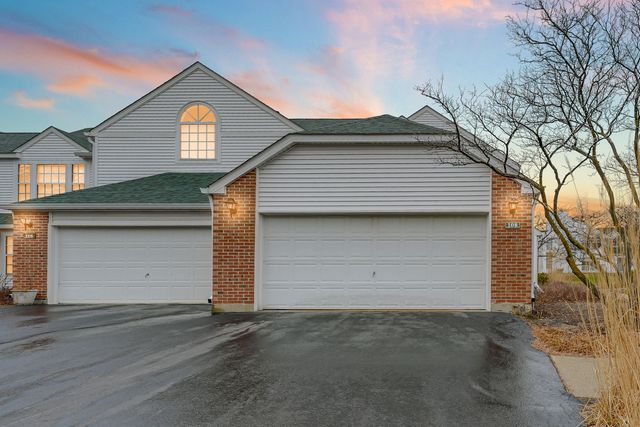 108 Hampton Boulevard, Lake Bluff, IL 60044