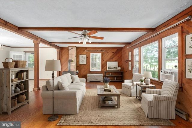 1564 BETHANY CHURCH RD, Bumpass, VA 23024